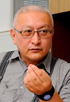 魚住 泰広 Yasuhiro UOZUMI